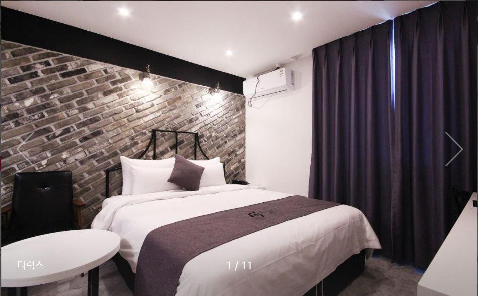 Gray Motel P'ohang Exterior foto