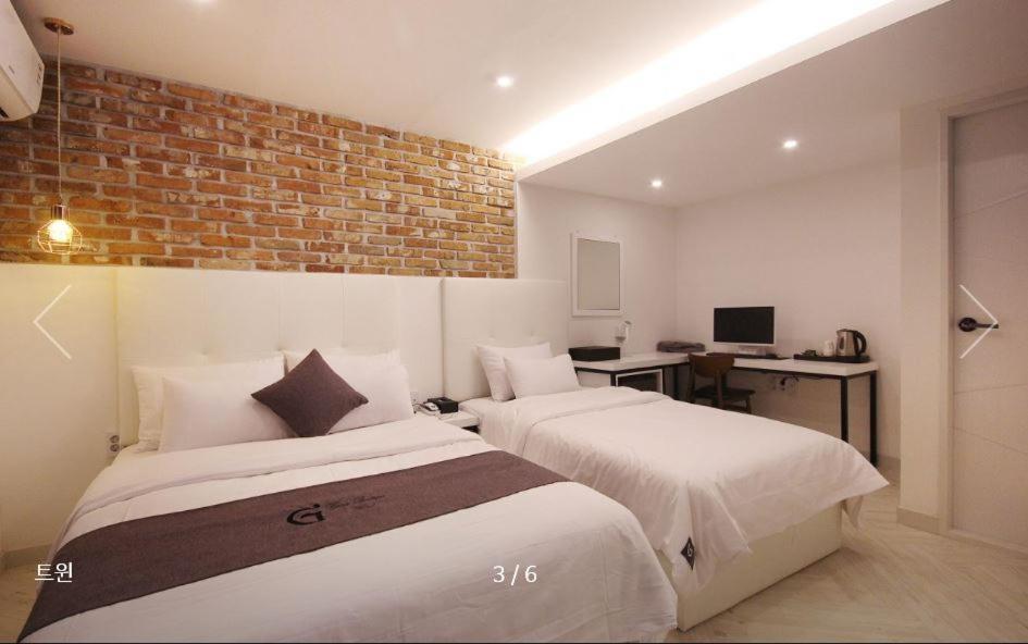 Gray Motel P'ohang Exterior foto